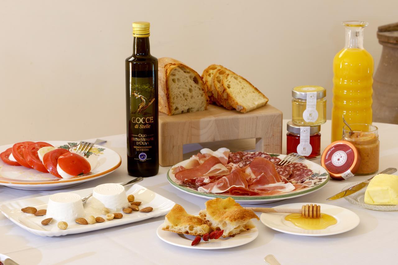 Contado San Lorenzo B&B And Wine Castilenti Bagian luar foto